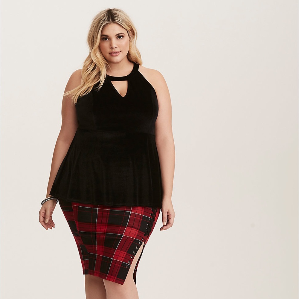 TORRID SIZE 4 VELVET CUTOUT PEPLUM TOP